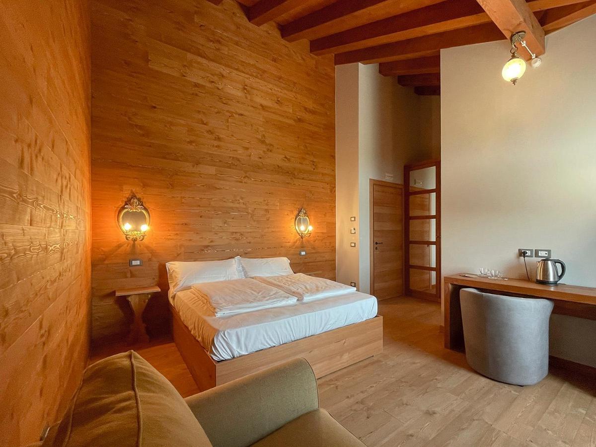 Relais Sauc & Spa - Agriturismo Piancavallo Pokoj fotografie